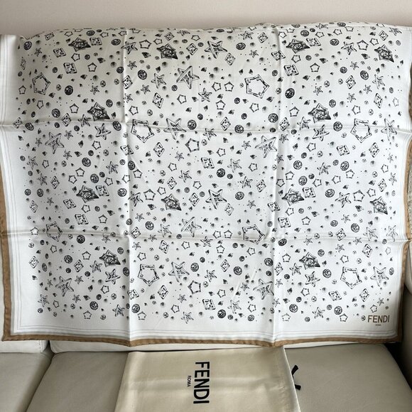 NWT Fendi Scarf 100% Silk Stars Beige Planets 100% Authentic 90 cm 90 cm - Picture 1 of 9